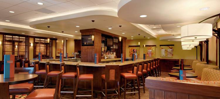 长岛/亨廷顿希尔顿酒店(Hilton Long Island/Huntington)图片