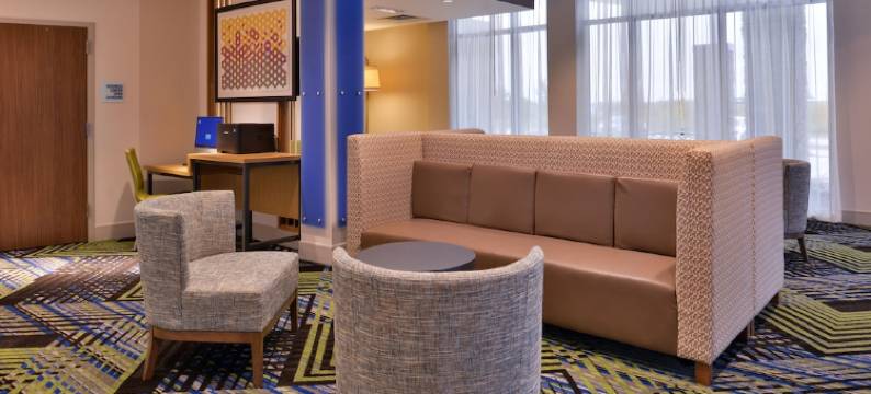 马歇尔敦智选假日酒店(Holiday Inn Express Marshalltown)图片