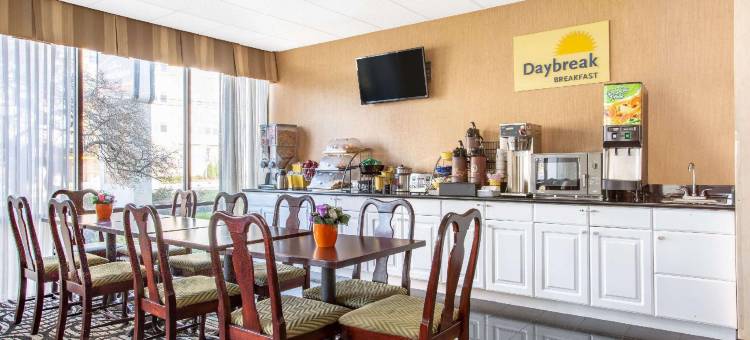 大学公园市戴斯酒店(Days Inn by Wyndham College Park)图片