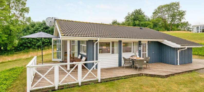 "Sisko" - 600m from the Sea图片