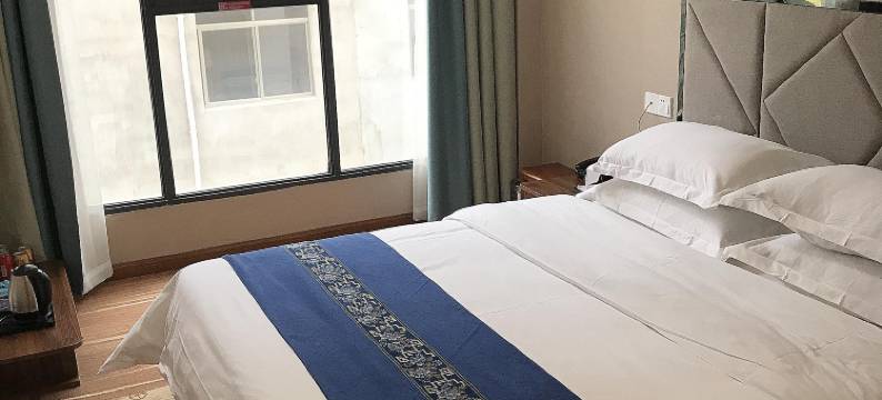 施秉㵲佳酒店(县人民医院店)图片