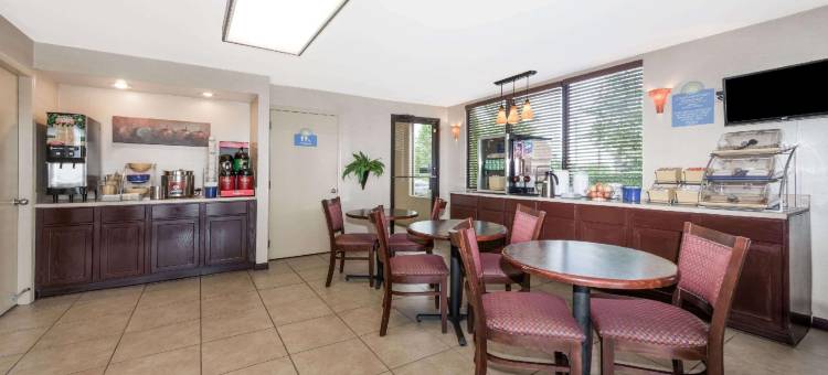 戴斯酒店列克星敦东南/汉堡(Days Inn by Wyndham Lexington South/Hamburg)图片