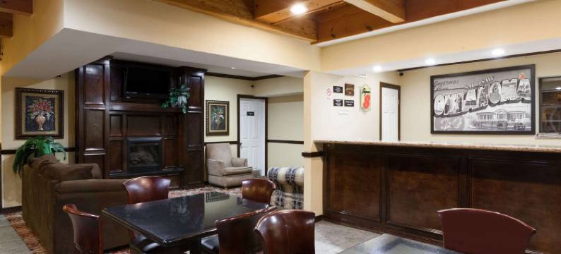 萨里索速8酒店(Super 8 by Wyndham Sallisaw)图片