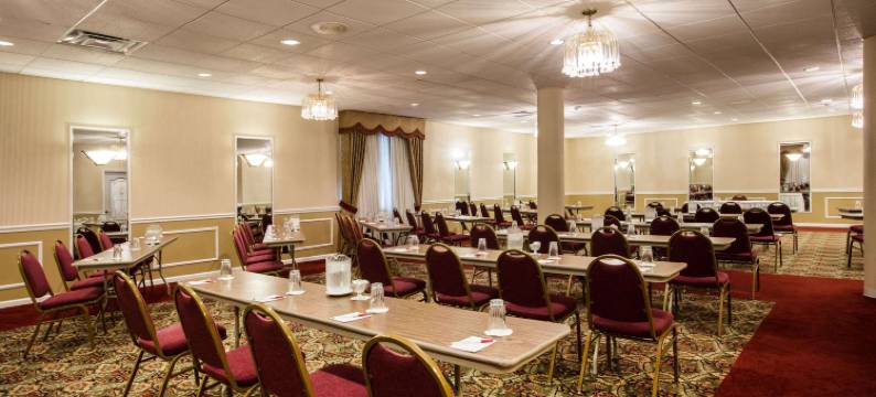 莱格奈尔华美达酒店(Ramada by Wyndham Ligonier)图片