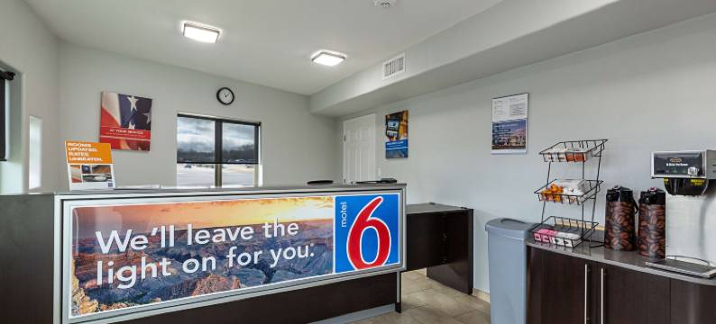 Motel 6 显示低，亚利桑那(Motel 6 Show Low, AZ)图片