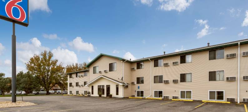 明尼苏达艾伯特利 6 号汽车旅馆(Motel 6 Albert Lea, MN)图片