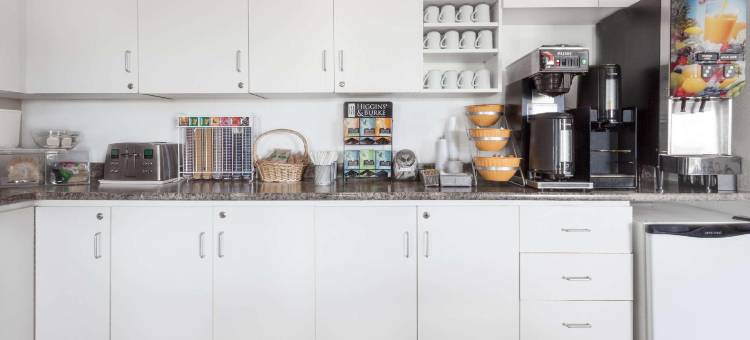 莫登速8酒店(Super 8 by Wyndham Morden)图片