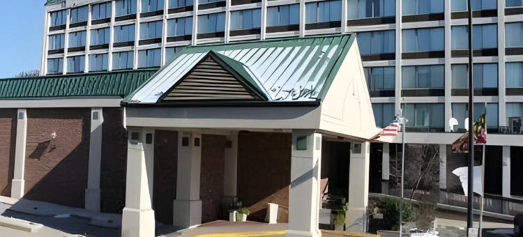 温德姆华美达-坎伯兰市中心(Ramada by Wyndham Cumberland Downtown)图片