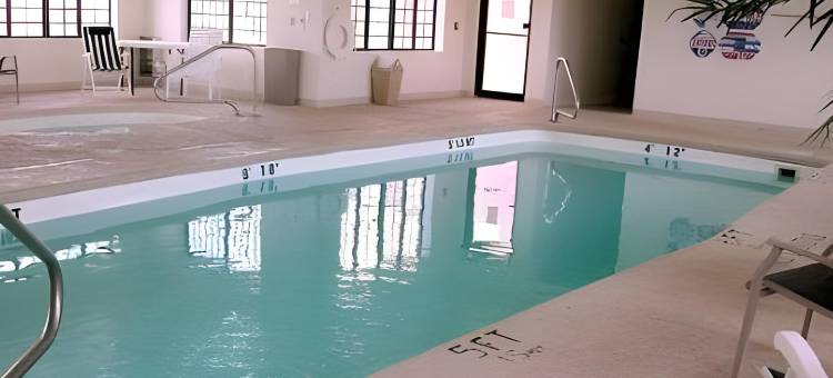 智选假日套房酒店纽约普莱恩维尤by IHG(Holiday Inn Express & Suites Plainview)图片