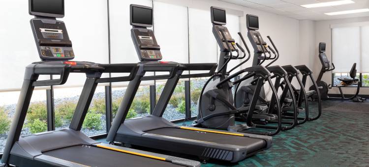 蒙罗维亚万豪唐普雷斯酒店(TownePlace Suites Monrovia)图片