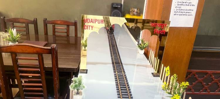 纳拉亚安斯里拉旅馆(Narayans Leela Inn)图片