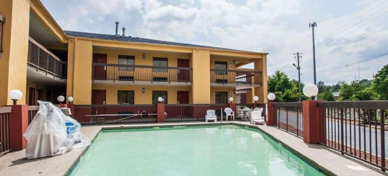 I-20 - 73 号出口伊克诺郊外小屋旅店及套房(Econo Lodge Inn & Suites I-20, Exit 73)图片