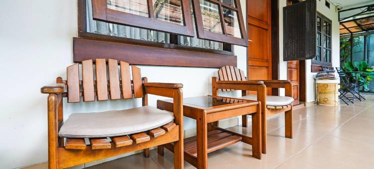 O酒店苏卡穆利亚民宿(Hotel O Sukamulya Homestay)图片