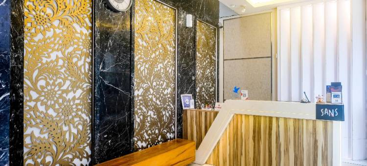 桑斯维布斯酒店格兰德奥玛萨斯特罗格加扬(Sans Vibes Hotel Grand Omah Sastro Gejayan)图片