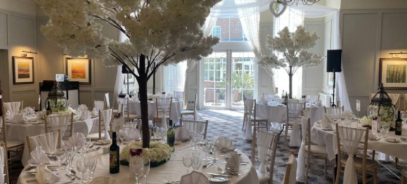 米尔顿凯恩斯东M1-J14路口假日酒店(Holiday Inn MILTON KEYNES EAST M1, JCT.14 by IHG)图片