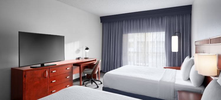 堪萨斯城奥佛兰公园/梅特卡夫学院大道南万怡酒店(Courtyard Kansas City Overland Park/Metcalf, South of College Boulevard)图片