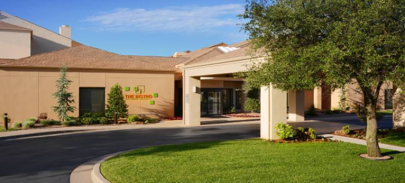 俄克拉何马城机场万怡酒店(Courtyard Oklahoma City Airport)图片