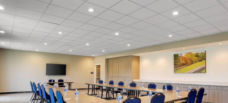 巴兹敦万豪万枫套房酒店(Fairfield Inn & Suites Bardstown)图片