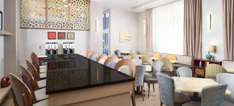 希尔顿欢朋酒店-威尔明顿市区(Hampton Inn Wilmington Downtown)图片