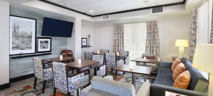 希尔顿欢朋酒店-谢拉维斯塔(Hampton Inn Sierra Vista)图片