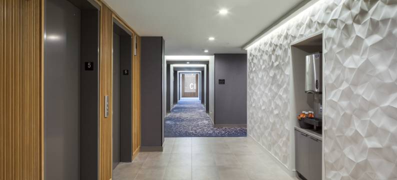 波特兰海滨希尔顿嘉悦里酒店(Canopy by Hilton Portland Waterfront)图片