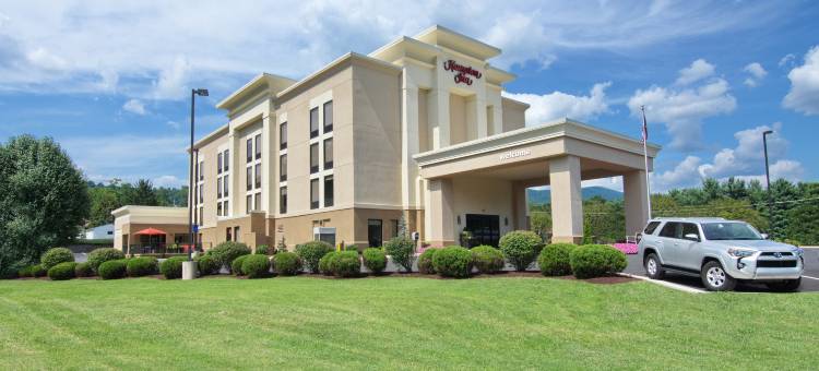 希尔顿欢朋酒店-卡温顿(Hampton Inn Covington)图片