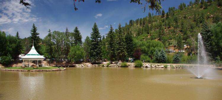 Rustic Historic Mountain Cabin by Pikes Peak.图片