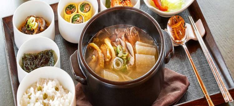 Kensington的南元溪韩屋(Hanok Stay Namwonyechon by Kensington)图片