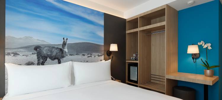 Ikonik 米拉弗洛雷斯的图标(Ikonik Miraflores)图片