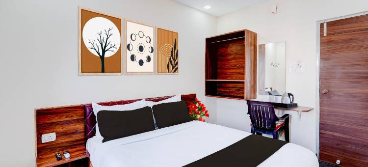 Super Collection O K R Puram Near Siddhivinayaka Temple图片