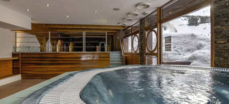 贝朗布拉俱乐部阿尔克1800 - 高尔夫酒店(Belambra Clubs Arc 1800 - Hôtel du Golf)图片