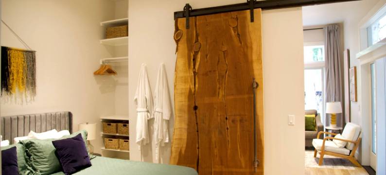 Enormous Covered Patio with Fire Table and Views - Stunning Retreat图片