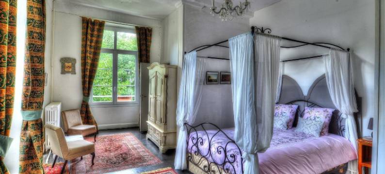 布拉瓦诺曼底城堡酒店(Château de Blavou Normandie)图片