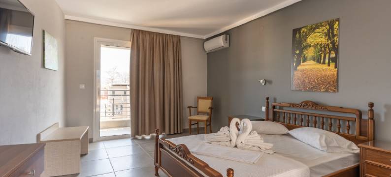 中庭酒店(Atrium Hotel)图片