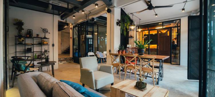 谦婵青年旅馆(Chernchan Hostel)图片