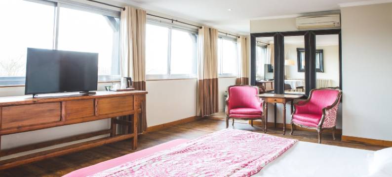 德科尔顿伊米塔格酒店(Ermitage de Corton - Teritoria)图片