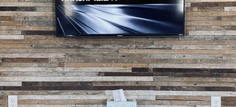 1890 沉睡酒店(Eighteen-Ninety Sleepover)图片