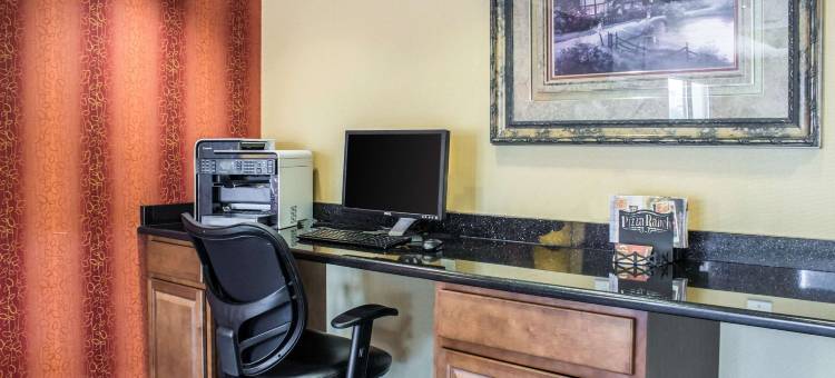 安克尼-德梅因伊克诺小屋旅馆(Econo Lodge Ankeny - des Moines)图片