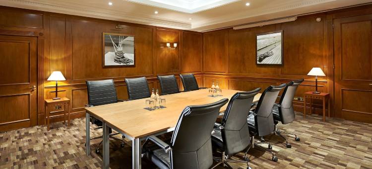 南安普敦希尔顿逸林酒店(DoubleTree by Hilton Southampton)图片