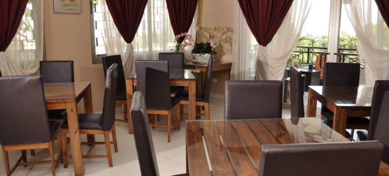 阿罗拉曼达酒店(Allamanda Hotel)图片