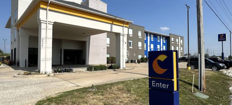 杰克逊开普吉拉多舒适套房酒店(Comfort Suites Jackson-Cape Girardeau)图片