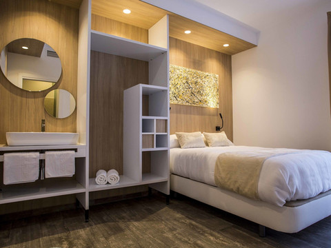 塞维利亚圣约斯塔旅舍 - 限成人入住