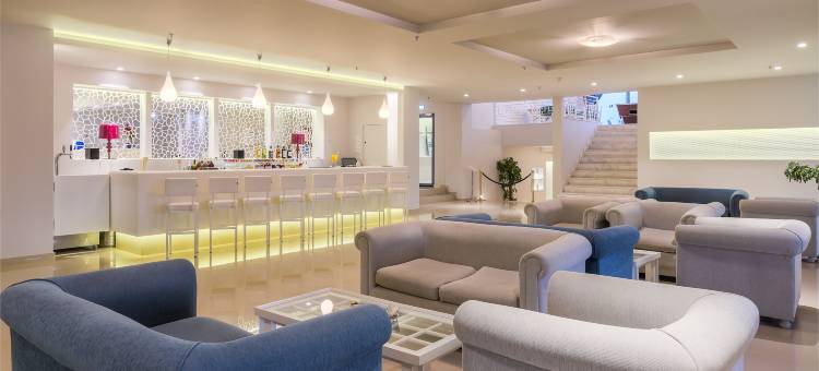艾尔洛斯海滩酒店(The Aeolos Beach Hotel)图片
