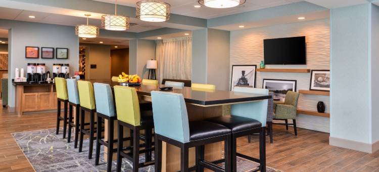 希尔顿欢朋酒店-奥马哈机场(Hampton Inn Omaha Airport)图片