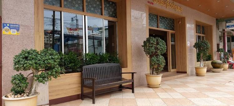 苏里翁青蓬酒店(Suriwong Chumphon Hotel)图片