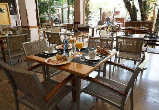 Hotel Port Sitges Hotel Overview