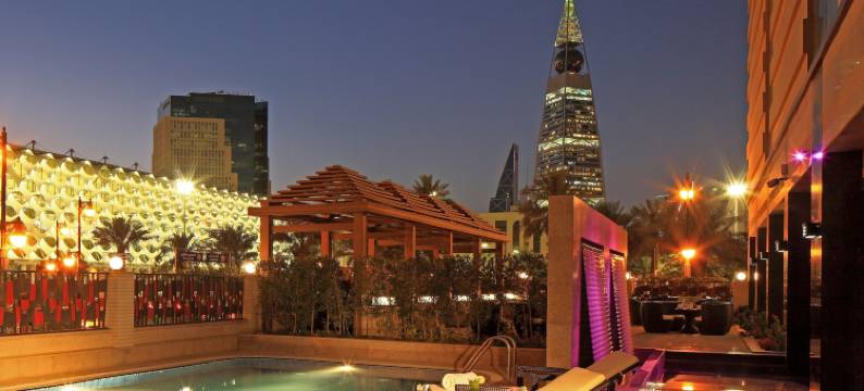 利雅得奥拉亚布莱拉酒店(Braira Al Olaya)图片