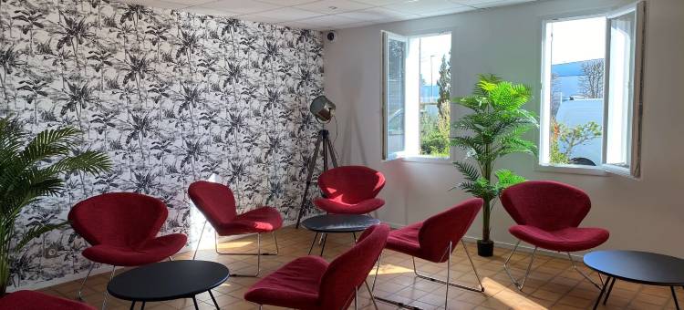 北索恩河畔沙隆基里亚德直营酒店(Kyriad Direct Chalon Sur Saone Nord)图片