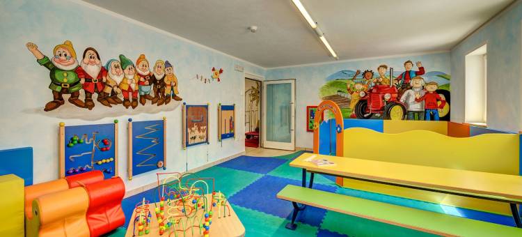 斯托尔酒店(Alpine Nature Hotel Stoll)图片