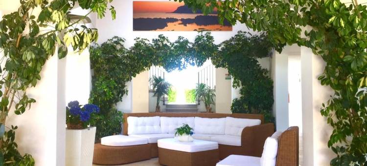 斯梅拉尔多别墅酒店(Hotel Villa Smeraldo)图片